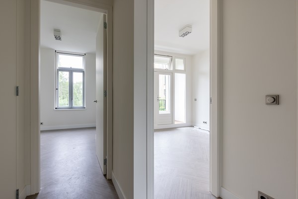 Medium property photo - Vredehofweg, 3062 EP Rotterdam